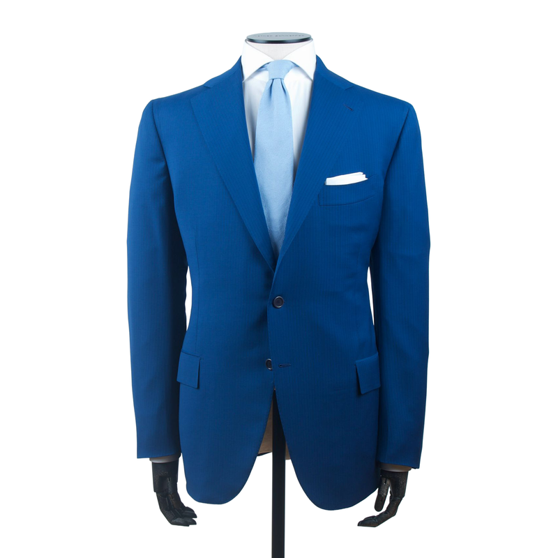 Cesare Attolini Anzug in Königsblau mit dunkelblauem Nadelstreifen
