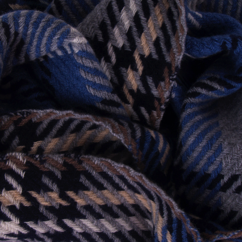 Andreas 1947 Cashmere scarf Zac 25