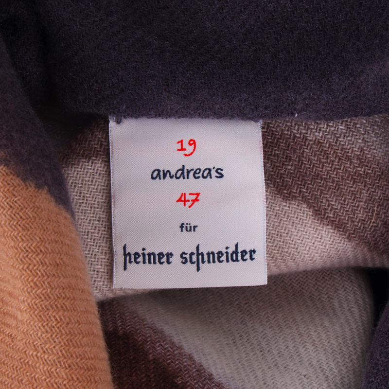 Andreas 1947 cashmere scarf Elsa in light brown