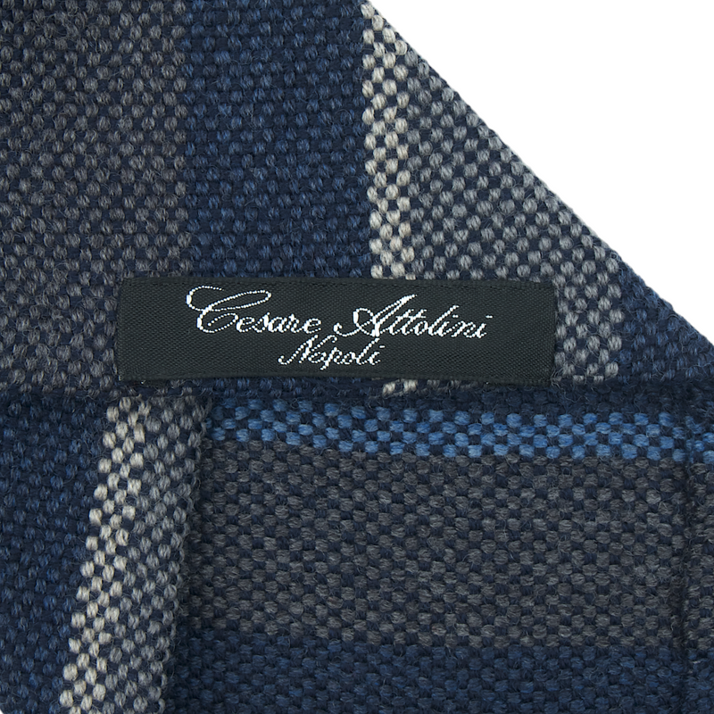 Cesare Attolini blau grau gestreifte Krawatte