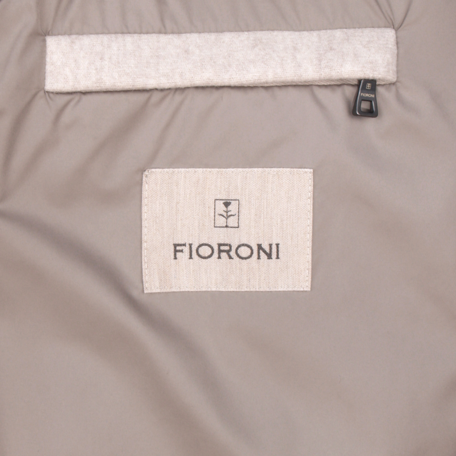 Fioroni Schurwolle Bomberjacke in Beige mit Strickeinsätzen