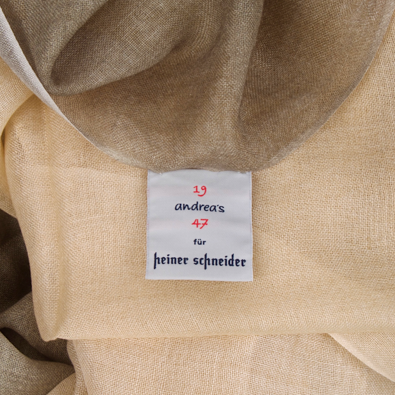 Andrea's 1947 Kaschmir Seide Schal Georgia