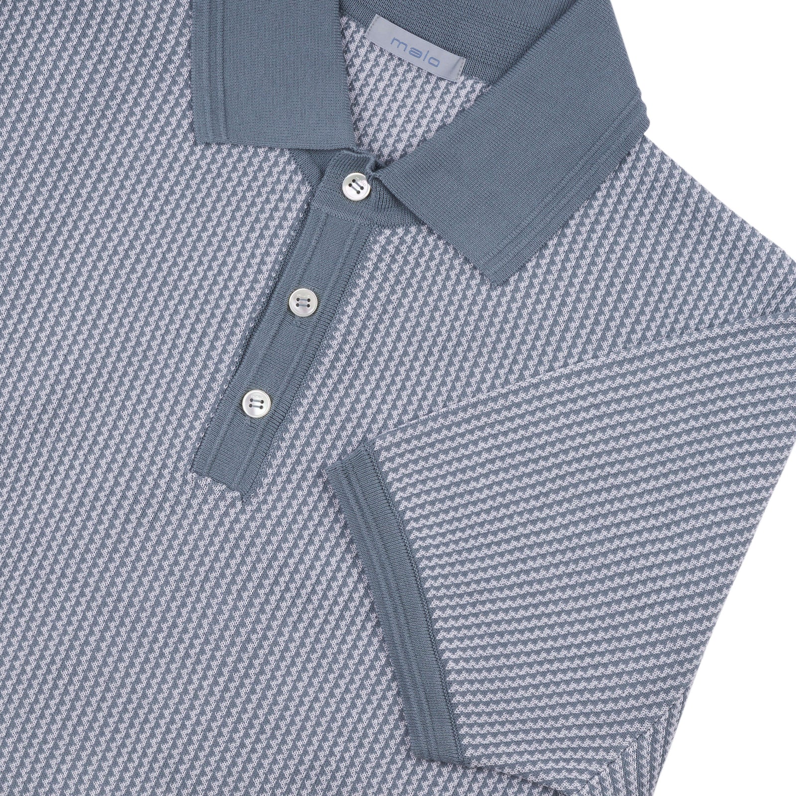 Malo salbeifarbenes Poloshirt mit kurzen Ärmeln